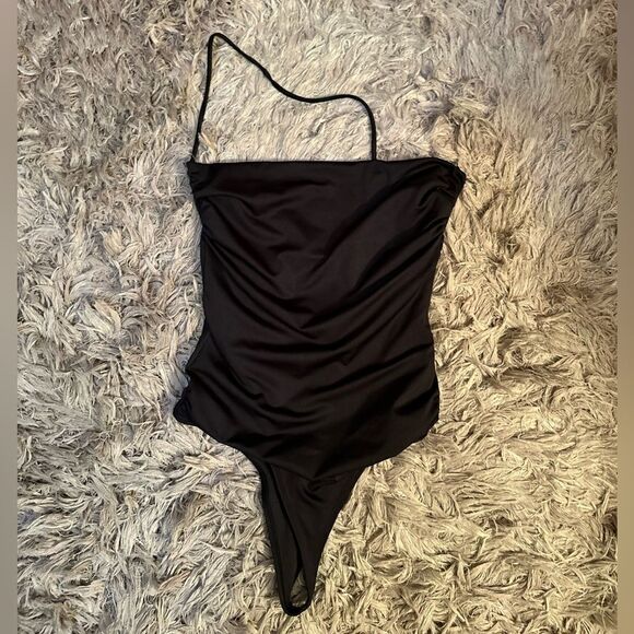 Black tube top with one strap bodysuit - Picture 1 of 6